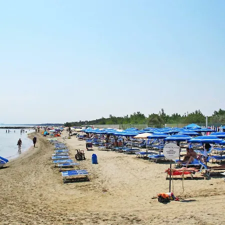 Holiday home Locazione Turistica Camping Classe - Ldd105 Ravenna