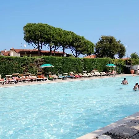 Holiday home Locazione Turistica Camping Classe - Ldd105
